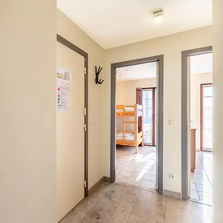 Plaza G2624 Located On The Apartment